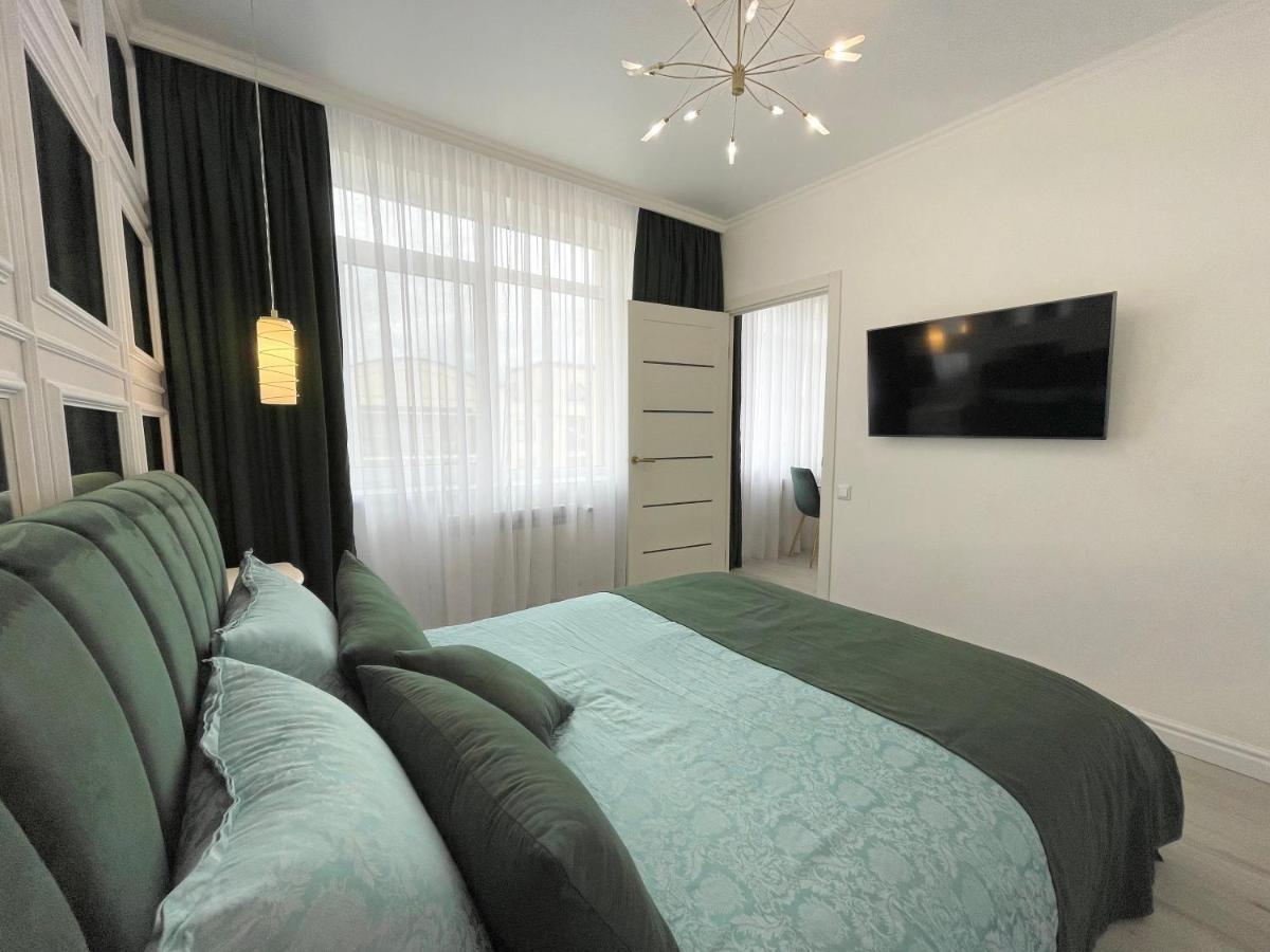 Luxury Emerald Apartments แอร์พิน ภายนอก รูปภาพ