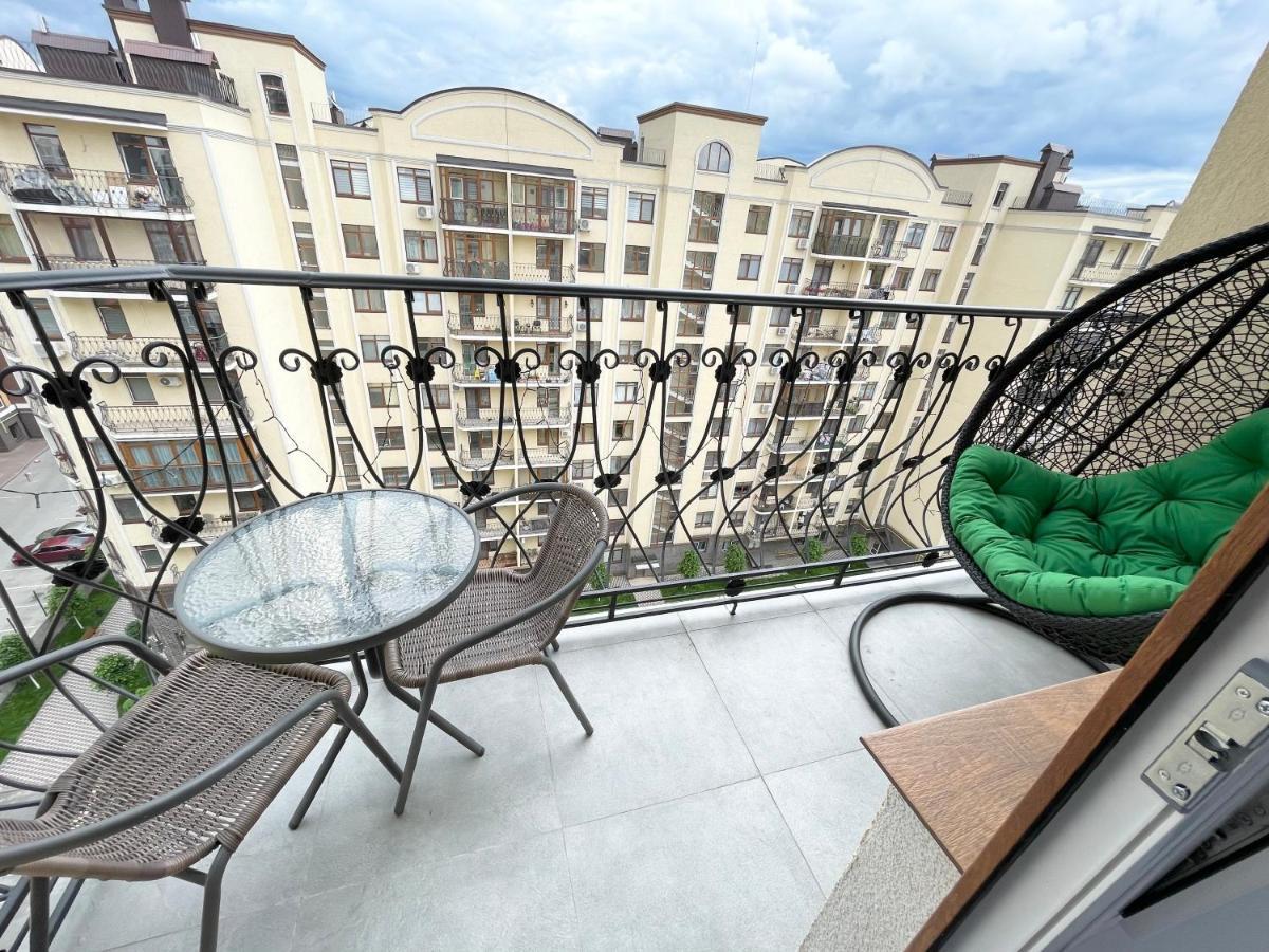 Luxury Emerald Apartments แอร์พิน ภายนอก รูปภาพ